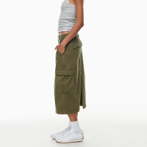 Aritzia TNA Troop Cargo Midi Skirt – Army Olive Green (Size M) - Picture 3 of 14